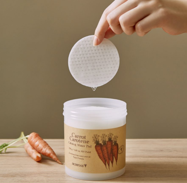 SKINFOOD – Carrot Carotene Calming Water Pad (60 pads)
