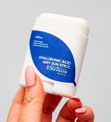 Isntree - Hyaluronic Acid Airy Sun Stick SPF50+ PA++++