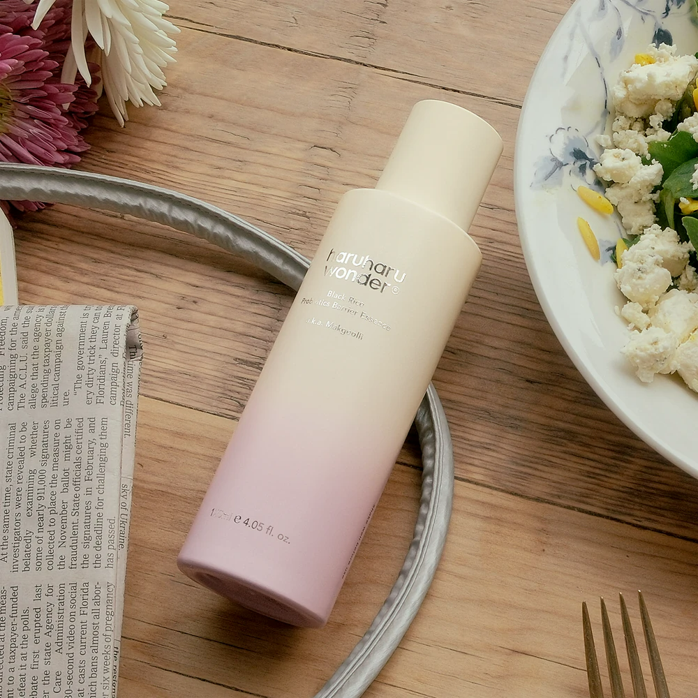 Haruharu Wonder – Black Rice Probiotics Barrier Essence (30 ml)